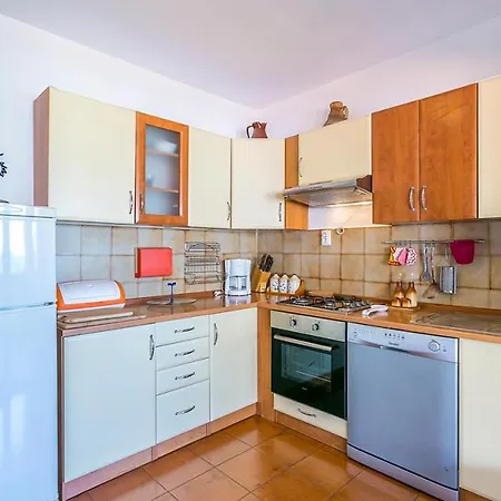 Daire Iva-trosobni-